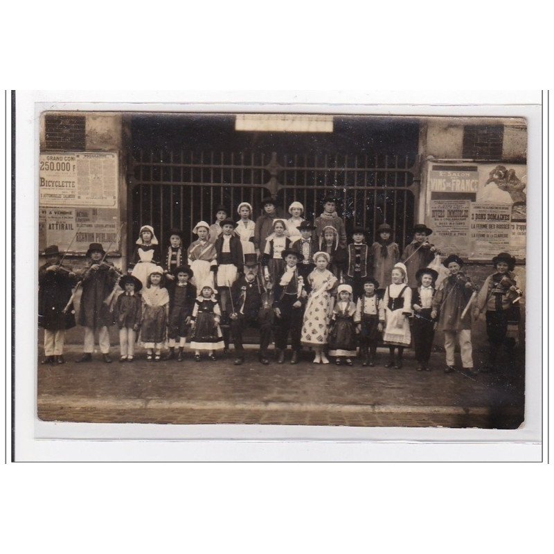 MERRY-SEC : fete - tres bon etat