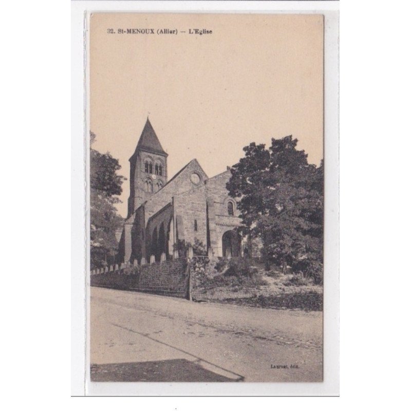 St-MENOUX : l'eglise - tres bon etat