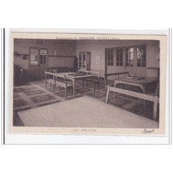 TRONGET : sanatorium P.mercier, salle de jeux - tres bon etat