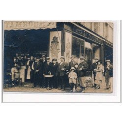 LYON - CARTE PHOTO : "Au tambour" Vins, café - très bon état