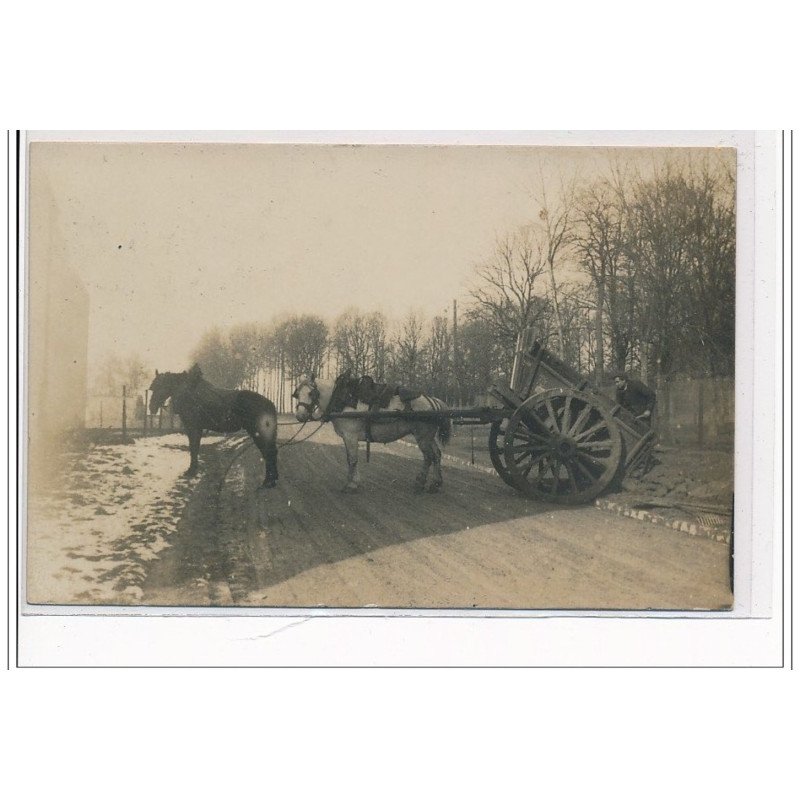 MELUN : CARTE PHOTO - ATTELAGE - très bon état