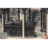 PARIS : 20e cimetiere père-lachaise Fleury, le monument d'heloise et d'abelard - tres bon etat
