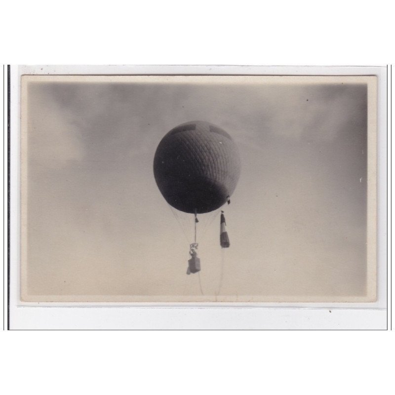 LE TEILLEUL : carte photo du ballon rond (l'Amiral Cormier et son parachute) en aout 1925 (montgolfière) très bon