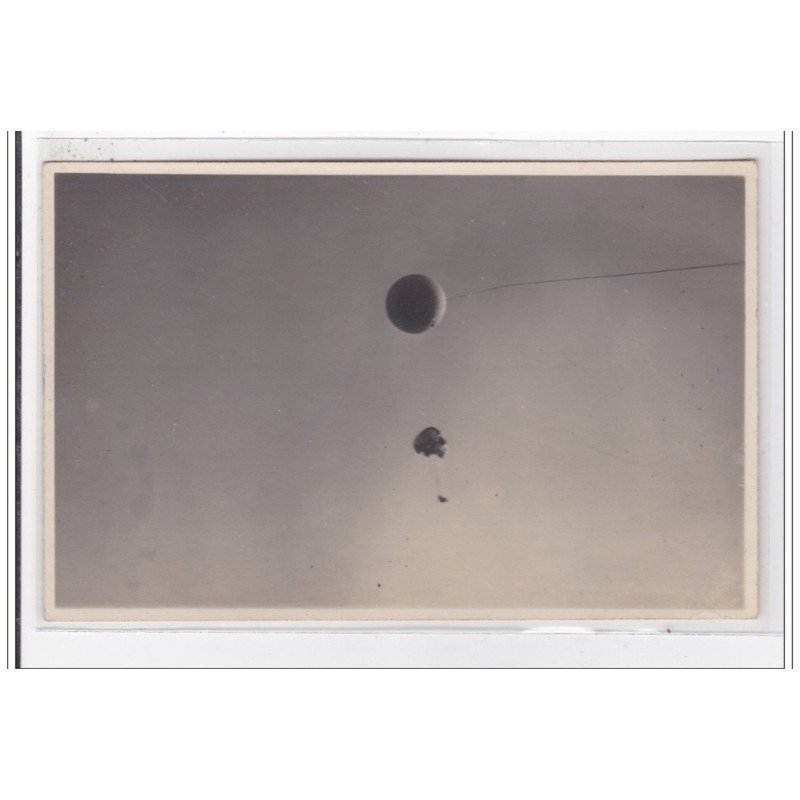 LE TEILLEUL : carte photo du ballon rond (l'Amiral Cormier et son parachute) en aout 1925 (montgolfière) très bon
