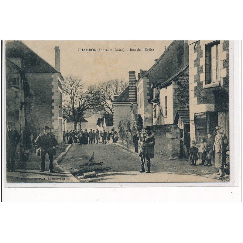 CHAMBON - Rue de l'église - très bon état CHAMBON - Rue de l'église - très bon état