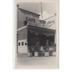 Ile de Ré  : carte photo du café Poncet - vers 1920-30 - très bon état