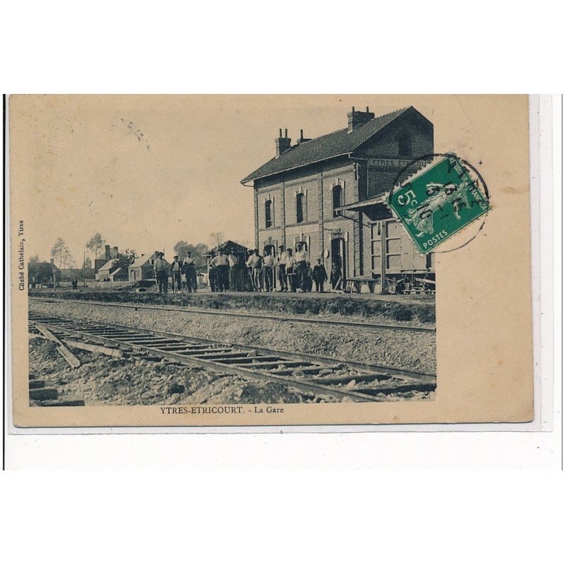 YTRES ETRICOURT - La Gare - très bon état