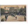 LYON - Une partie de boules, village en bois - très bon état