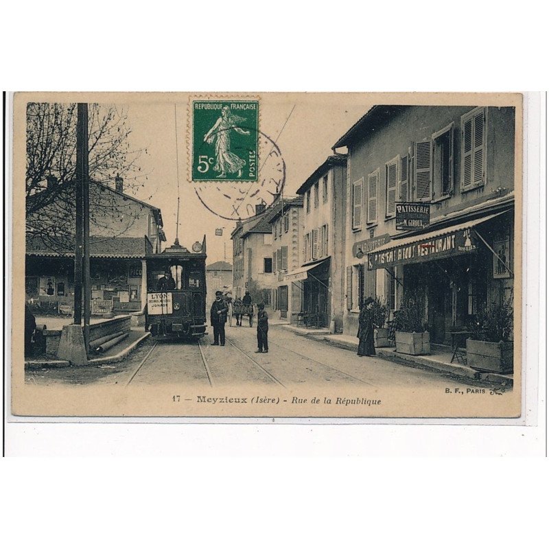 MEYZIEUX - Rue de la République - TRAMWAY - très bon état
