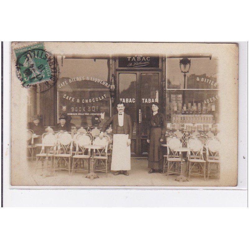 PARIS : carte photo du café LABASTIE au 150 avenue Felix Faure - bon état (un coin plié) PARIS : carte photo du café LABASTIE au 150 avenue Felix Faure - bon état (un coin plié)