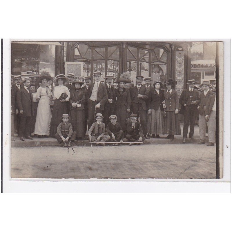 PARIS : carte photo d'un café au 111 avenue de Villiers - très bon état