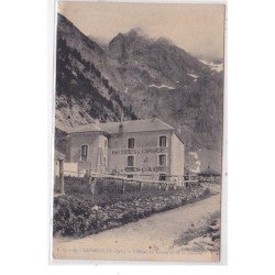 GAVARNIE : l'hotel du cirque et de la cascade - tres bon etat