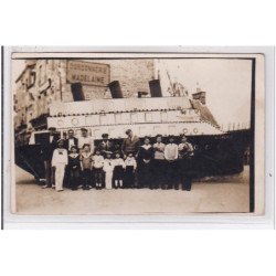 VASSY ? : carte photo d'un char pendant une fête(publicité Cordonnerie MADELAINE): carte photo vers 1910 - très bon état