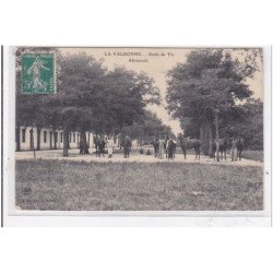 LA VALBONNE : ecole de tir abreuvoir - tres bon etat