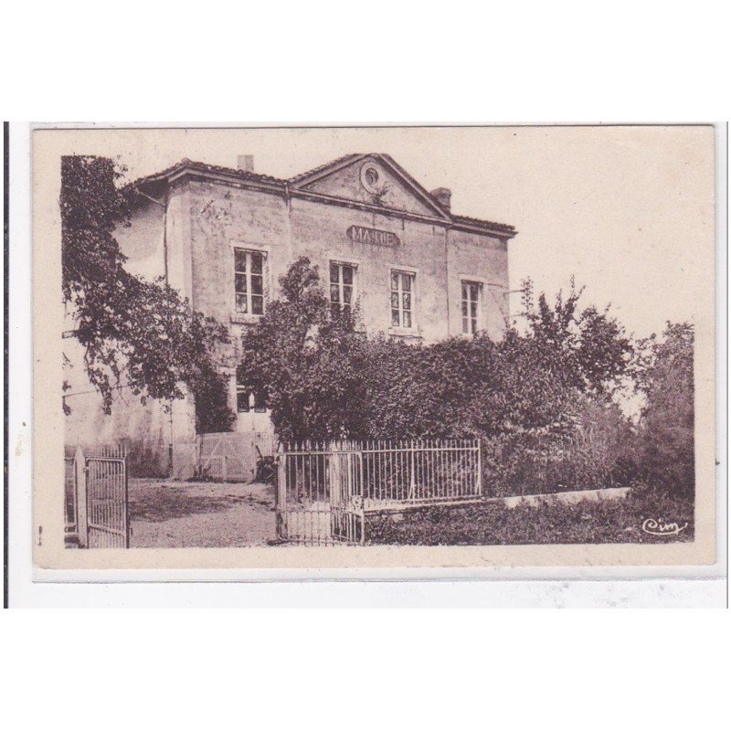 CURCIAT-DONGALON : la mairie et l'ecole de garcons - tres bon etat