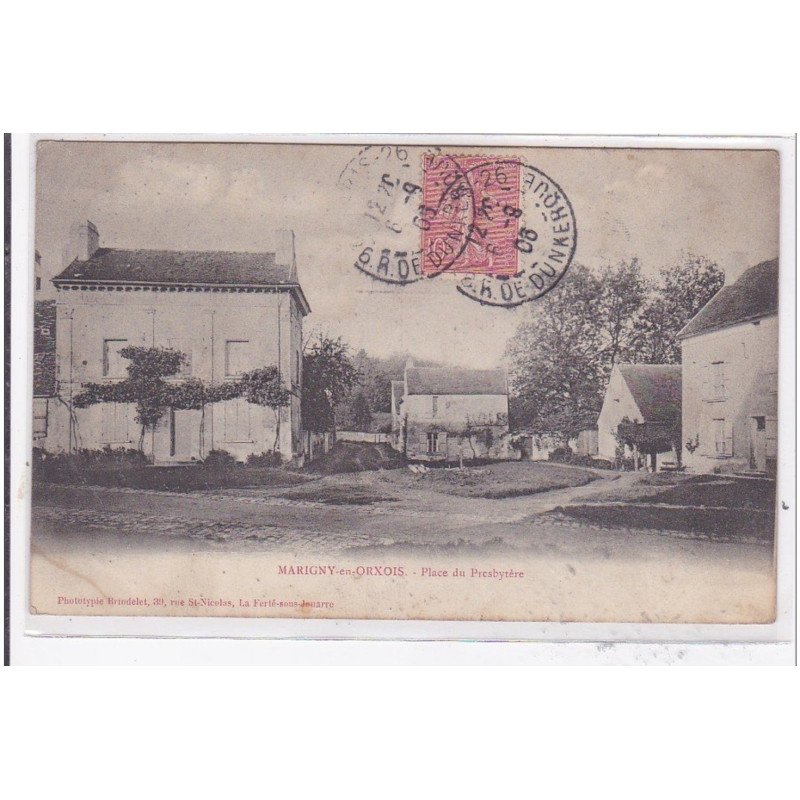 MARIGNY-en-ORXOIS : place du presbytere - etat (traces)