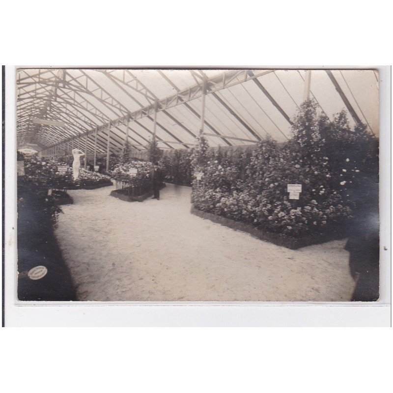 IVRY sur SEINE : carte photo du stand Leveque et fils aux serres de la ville de Paris (horticulture) - très bon état