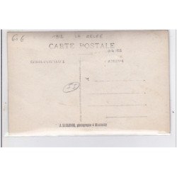 MONTMEDY ? : carte photo d'une équipe de football (la Zelee)- très bon état