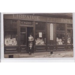 LE CREUSOT : carte photo de la librairie PAUTET (JACQUY) (carte postale) - très bon état