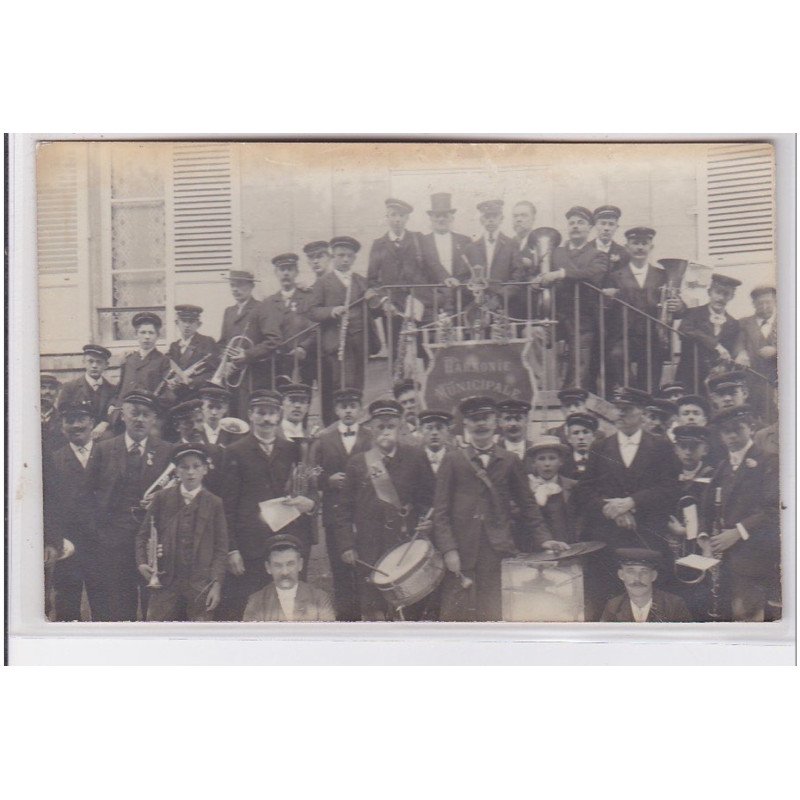 BEAUVAIS : carte photo de la fanfare (harmonie municipale) - très bon état