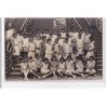 PARIS : carte photo de femmes (DUPERRE) posant en bas d'escaliers - bon état (un coin plié)