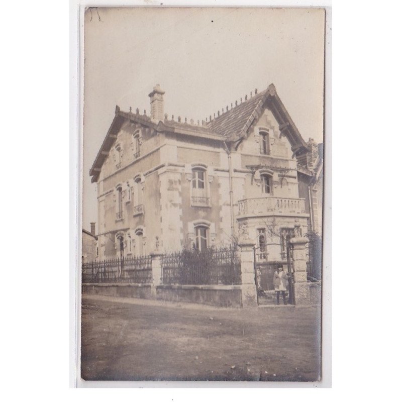 PAGNY SUR MOSELLE : carte photo - bon état (léger plis)