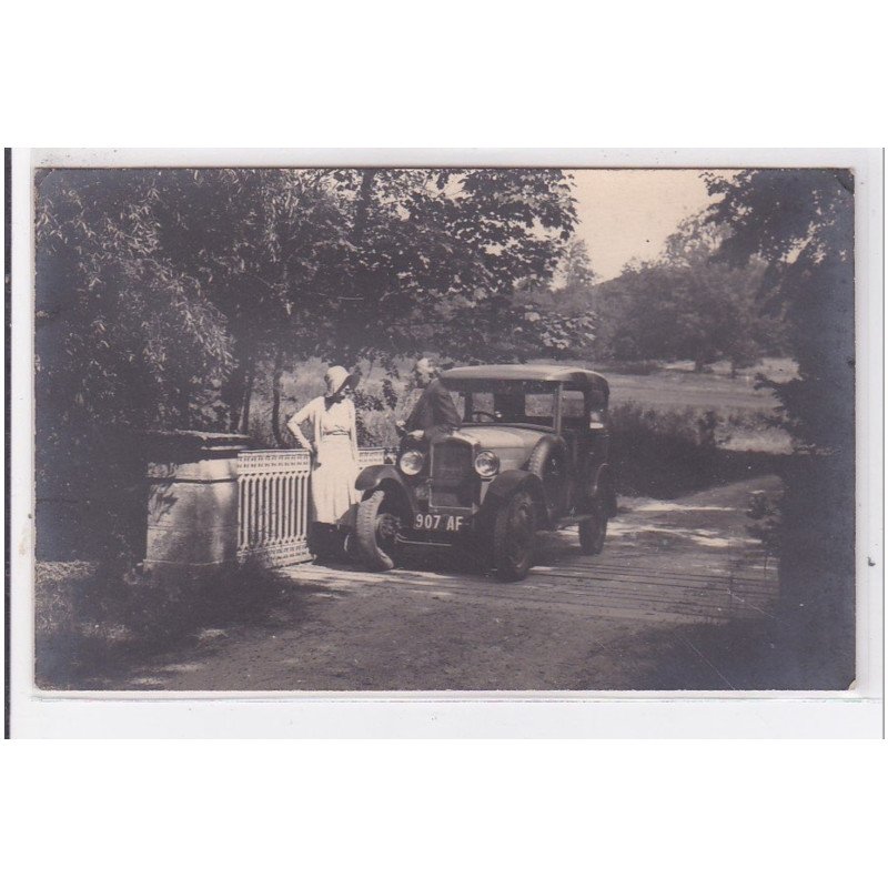 TERGNIER : carte photo d'une automobile - très bon état