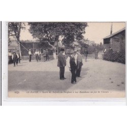 LE HAVRE : société des enfants du Dauphiné ) leur boulodrome (jeu de boules) - très bon état