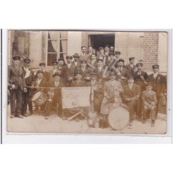 SAINT MARD : carte photo de la fanfare - état (un pli)