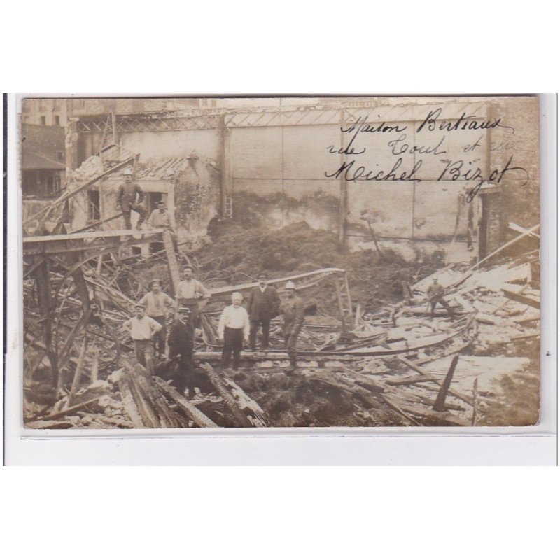 PARIS 12 ème : carte photo de la maison Bertiaux après l'incendie (rue Michel Bizot)- très bon état