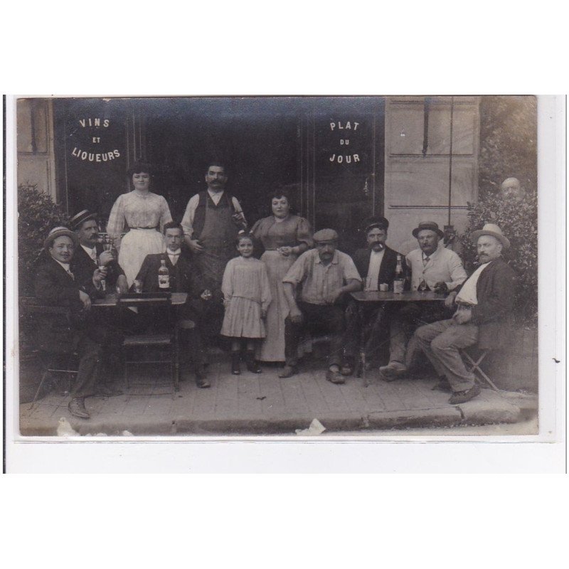 CHOISY LE ROI : carte photo d'un café - très bon état