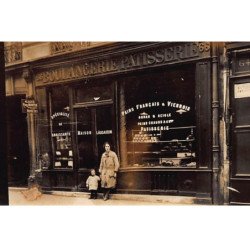 A LOCALISER  : carte photo PARIS? Boulangerie pâtisserie LAUGAUDIN - très bon état