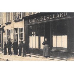 A LOCALISER  : carte photo : Café PESCHARD - très bon état