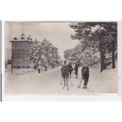 FONT ROMEU : carte photo du maitre skieur (hôtel) - très bon état