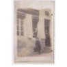 VARZY : carte photo de l' atelier du tailleur VANNEREAU - très bon état
