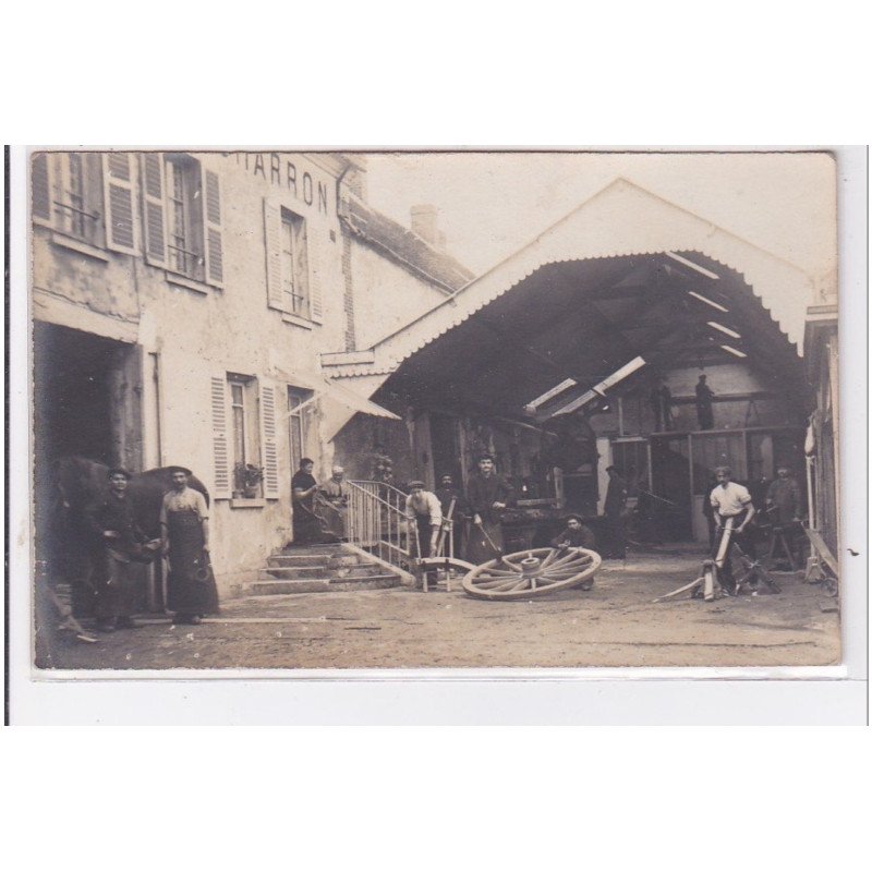 ARNICOURT (environs) : carte photo d'un atelier de charron (maréchal-ferrand)  - très bon état
