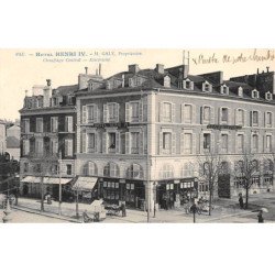 PAU - Hotel Henri IV - très bon état