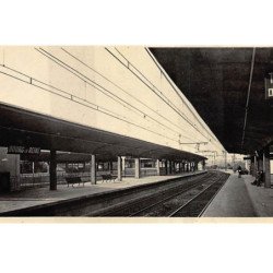 BOURG LA REINE : La Gare du Métro - très bon état