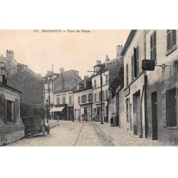 BAGNEUX : Rue de Paris - très bon état