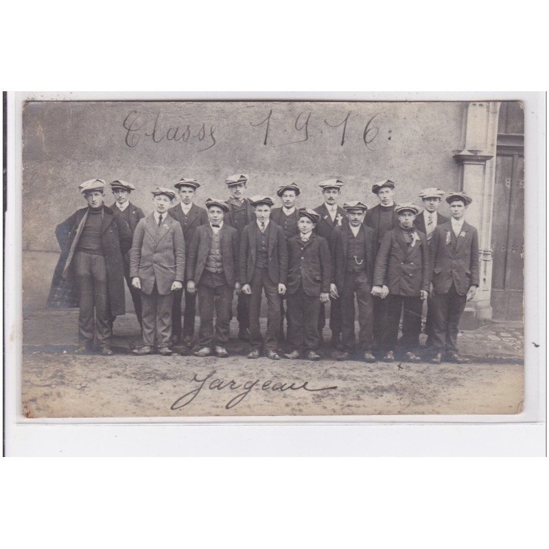 JARGEAU : carte photo de la classe 1916 (conscrits - militaires) - très bon état