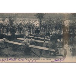 En SOLOGNE : Les Laveuses - très bon état