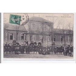 BEZENET : ecole de garcons - tres bon etat