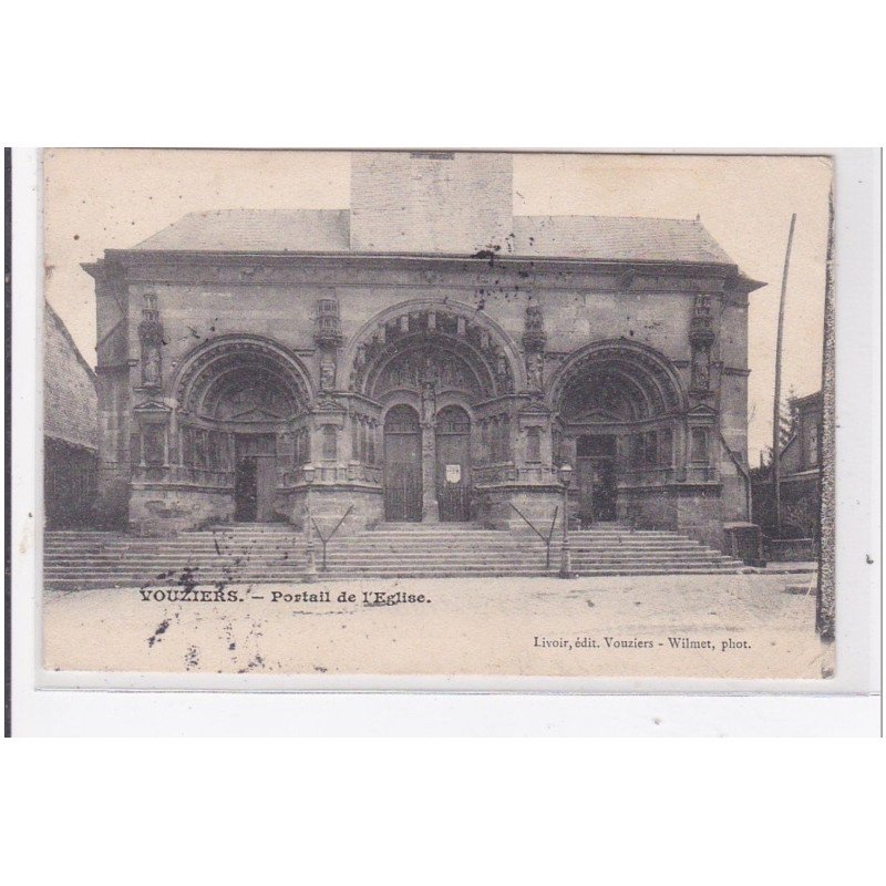 VOUZIERS : portail de l'eglise - etat