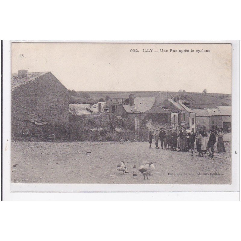 ILLY : une rue apres le cyclone - etat