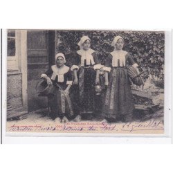 ARIEGE : groupe de massatoises - tres bon etat