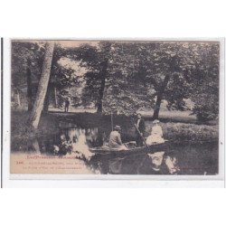 AUDINAC-les-BAINS : la piece d'eau de l'etablissement - tres bon etat