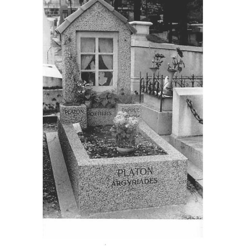 PARIS : cimetiere saint-pierre 18e platon argyriades - tres bon etat PARIS : cimetiere saint-pierre 18e platon argyriades - tres bon etat