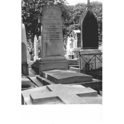 PARIS : cimetiere saint-pierre jean baptiste nadaud - tres bon etat