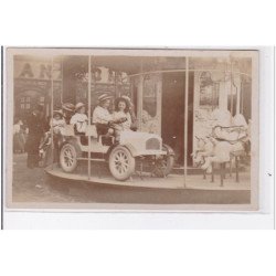 Carte photo d'un manège d'automobiles vers 1910 (certainement Boulogne / mer)- très bon état