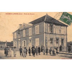 BAGNEUX-la-FOSSE : ecole des garcons - tres bon etat